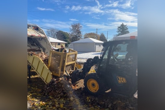 Menomonee Falls Temporarily Suspends Leaf Collection Due to Early Winter Weather