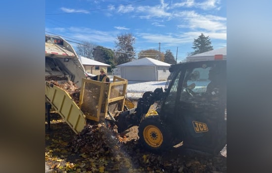Menomonee Falls Temporarily Suspends Leaf Collection Due to Early Winter Weather