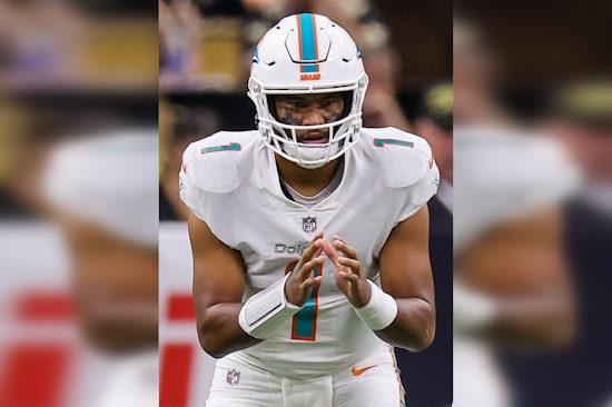 Miami Dolphins Bench QB Tua Tagovailoa, Rookie Quinn Ewers to Start Following Playoff Setback
