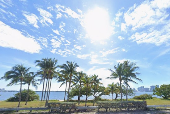 Miami Flirts with Record Highs as Unseasonable Heat Envelops South Florida