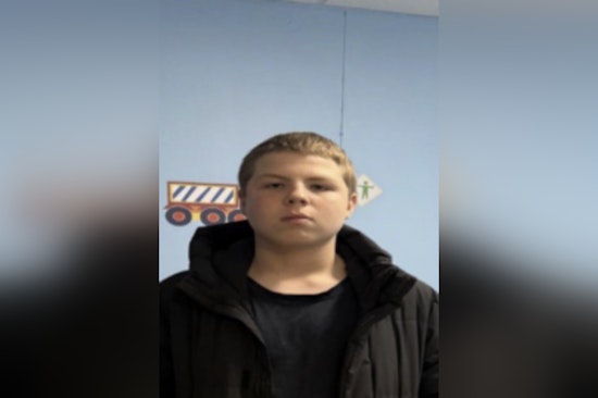 Miami Police Appeal for Help to Identify Unidentified Teen Found in Brickell