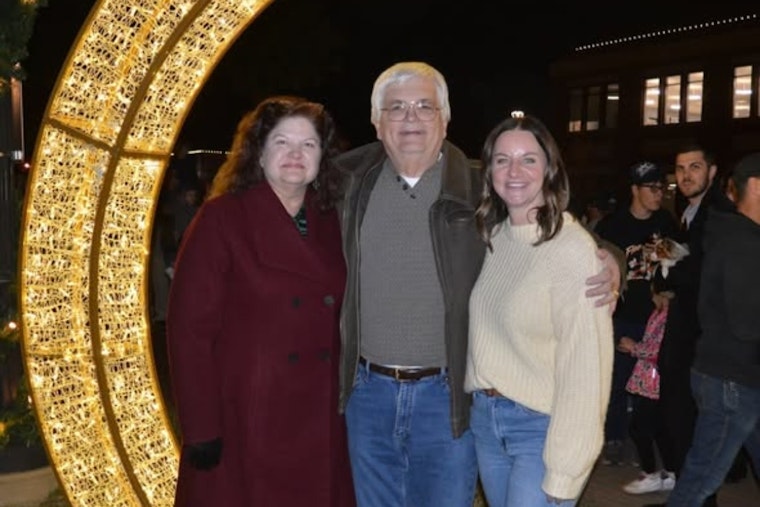Midlothian Spreads Holiday Cheer with Annual Tree Lighting and Toy Drive for Manna House