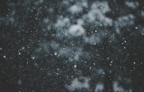 Milwaukee Braces for Wintry Mix Today with Light Snow and Rain, Mild Temperatures Ahead
