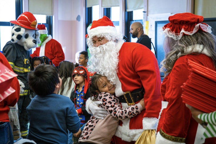 Milwaukee Fire Department and Daisie Foundation Bring Holiday Cheer to Kagel Elementary School