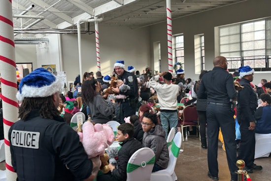 Milwaukee Police District 3 Celebrates Unity with Successful Holiday Giveaway, Acknowledges Community and Officer Contributions