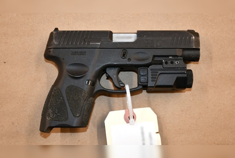 Minneapolis Police Arrest Felon Suspected of Possessing Firearm After Disturbance in Apartment Building