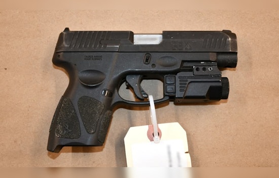 Minneapolis Police Arrest Felon Suspected of Possessing Firearm After Disturbance in Apartment Building