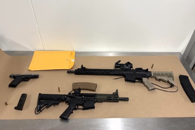 Minneapolis Police Praised for Preventing Potential Crisis Involving Intoxicated Individual with Firearms