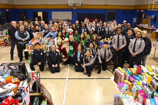 Minneapolis Police Spread Holiday Cheer with Duty and Toy Giveaway Amidst Christmas Celebrations