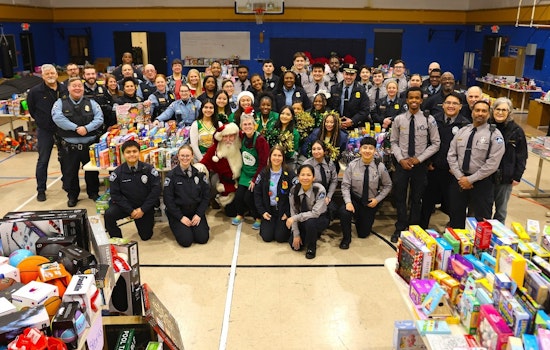 Minneapolis Police Spread Holiday Cheer with Duty and Toy Giveaway Amidst Christmas Celebrations
