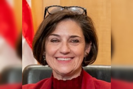 Montgomery County's Kate Stewart Honored with Prestigious Scull Metropolitan Public Service Award by COG