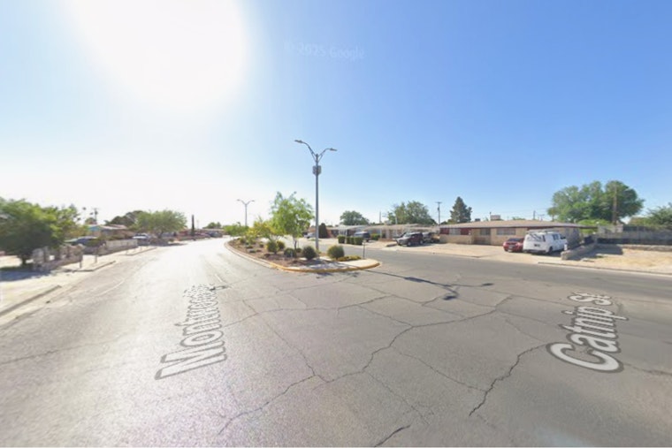 Montwood Mayhem: El Paso Car Left Dangling Over Sudden Sinkhole