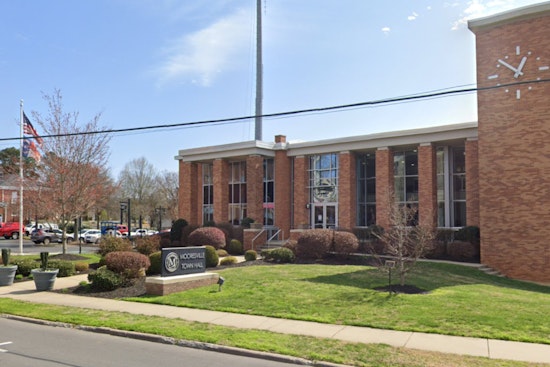 Mooresville, NC Offers $2,000 Bonus to Attract New Construction Project Manager