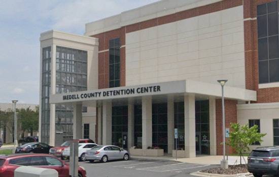 Mooresville Sex Offender Arrested for Allegedly Supervising Minors at Local Business