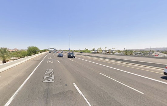 Motorcyclist Killed in Multi-Vehicle Collision on Loop 202 in Phoenix as Investigation Underway