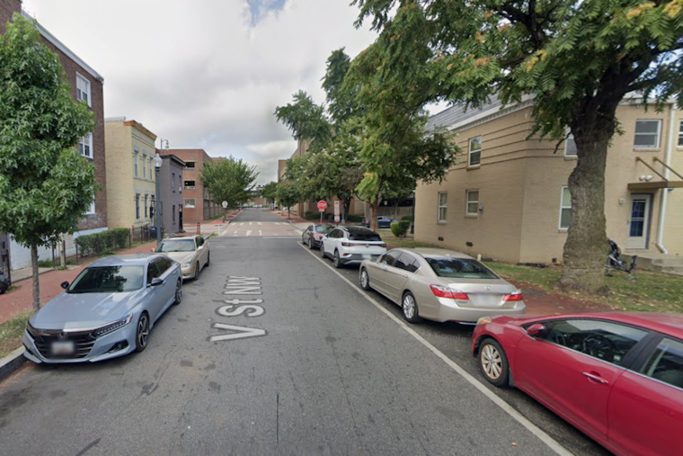 MPD Seeks Public's Help to Identify Suspect in Northwest DC Stabbing; Offers $1,000 Reward