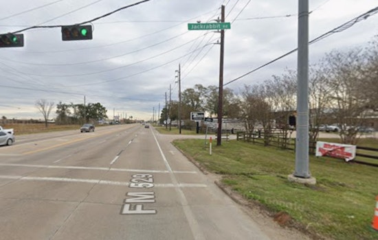 Multiple Vehicles Strike and Kill Pedestrian in North Harris County, Authorities Seek Additional Drivers
