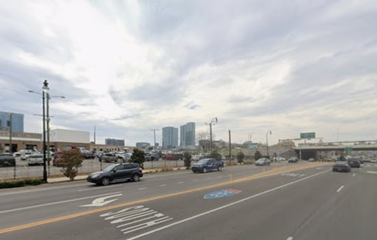 Nashville Faces Mixed Weather with Sunshine, Showers, and Gusty Winds Up to 30 MPH