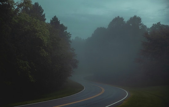 Nashville Grapples with Dense Fog and Chilly Temperatures, Mild Weather on the Horizon