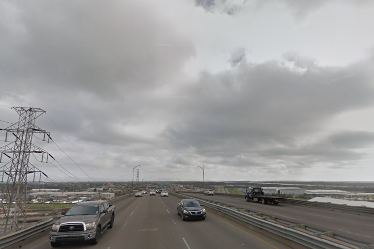 New Orleans Braces for Dense Fog and Thunderstorms, Chilly Weekend Ahead