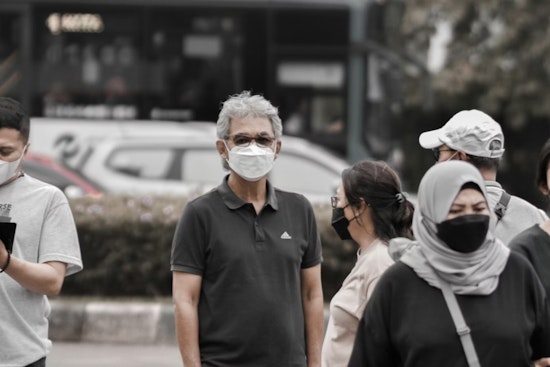 New York and New Jersey Hospitals See Surge in Flu and Respiratory Virus Cases as Mask Mandates Return