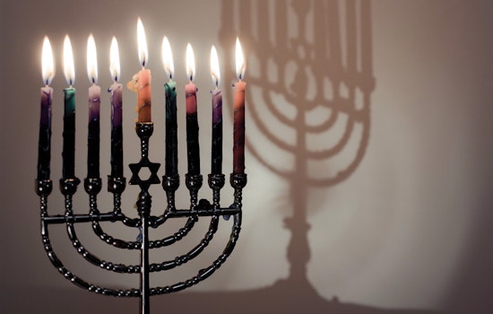 New York's Fifth Avenue Gears Up for Hanukkah with Return of World's Largest Menorah Near Central Park