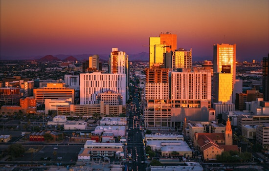 Phoenix New Year Forecast: Mild Temperatures with Rain Chances on the Rise