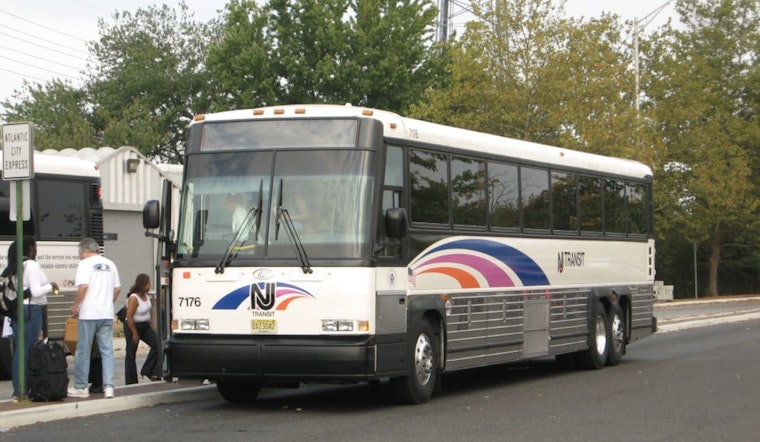 NJ Transit Bus Crashes into Midtown Manhattan Building as Driver Is Hospitalized and No Pedestrians Are Injured