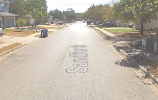 No Injuries After Del Valle ISD School Bus Collision in East Austin, Authorities Investigating