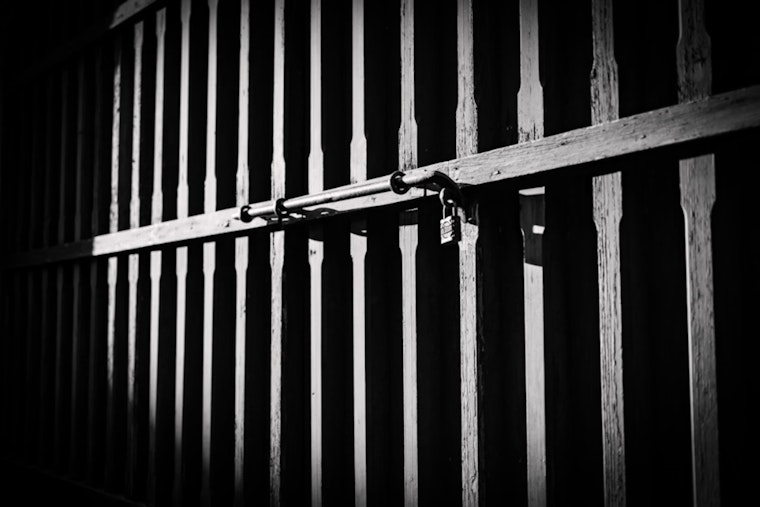 North Las Vegas Felon With Meth And Machine Gun Bags 10 Years In Federal Lockup