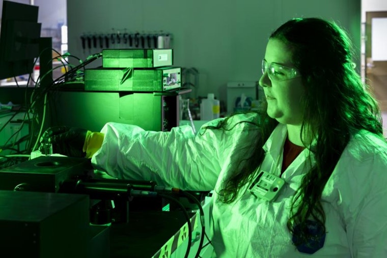 Oak Ridge Engineers Spearhead Revolutionary Nuclear Fuel Recycling, Unlocking Future of Energy Independence