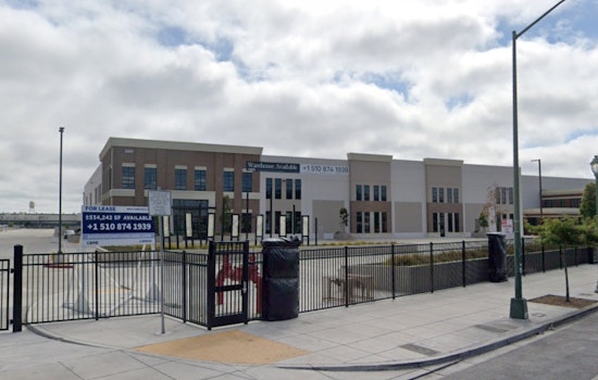 Oakland’s $92 Million Mega‑Warehouse Hits the Market, Sits Totally Empty