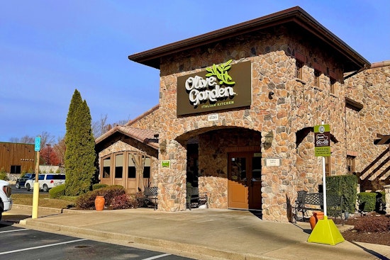 Olive Garden, LongHorn Stampede Into Tiny Peñitas Retail Boom