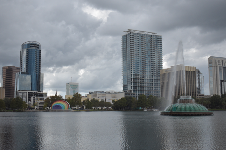 Orlando Braces for Scattered Showers and Lightning as Cold Front Approaches, NWS Melbourne Advises Caution for Boaters and Aviation