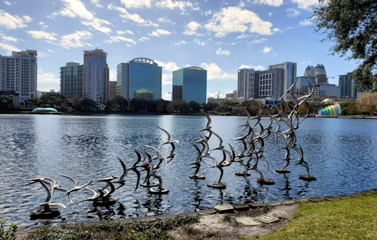 Orlando's Warm Holiday Spell to Give Way to a Cold New Year's Eve: National Weather Service Alerts of Incoming Front