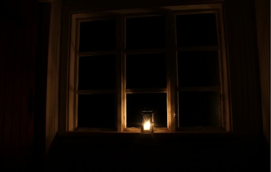 Over 130,000 San Francisco Residents Plunge into Darkness After PG&E Substation Fire