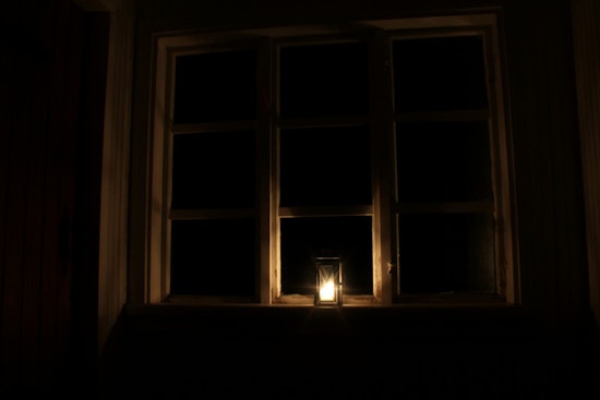 Overnight Blackout Leaves Central and Windward Oahu in the Dark