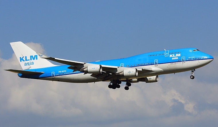 Passenger Arrested for Opening Emergency Exit on KLM Flight from Atlanta to Amsterdam