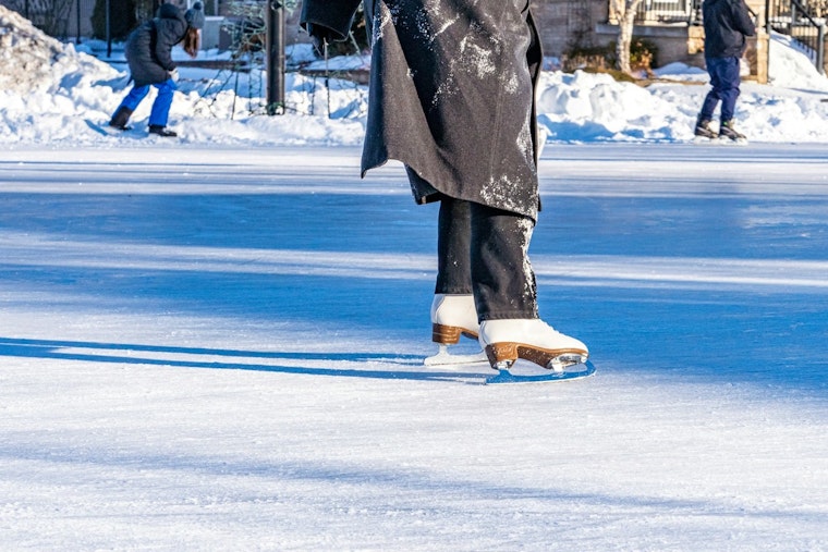 Phoenix Area Ice Rinks Offer Winter Fun Despite Record Heat: From Synthetic to Real Ice