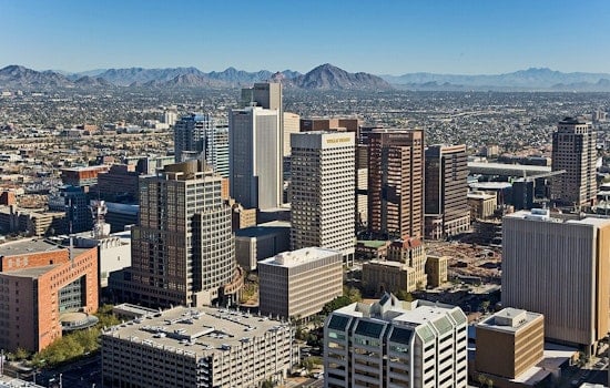 Phoenix Welcomes Consistent Sunshine and Mid-70s Before Midweek Showers Arrive
