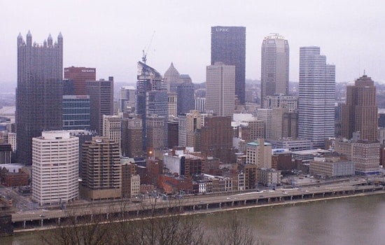 Pittsburgh Braces for Cold Snap and Snow Flurries, Residents Advised to Prepare for Potential Travel Impact