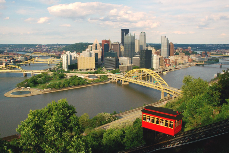 Pittsburgh's Wet Christmas Morning to Clear Up, Winter Storm Watch in Effect for Weekend