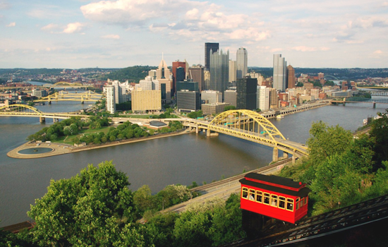 Pittsburgh's Wet Christmas Morning to Clear Up, Winter Storm Watch in Effect for Weekend