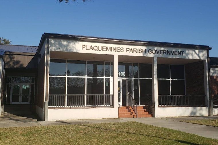 Plaquemines Parish Announces New Year's Holiday Schedule, Government Closures and Altered Garbage Pickup
