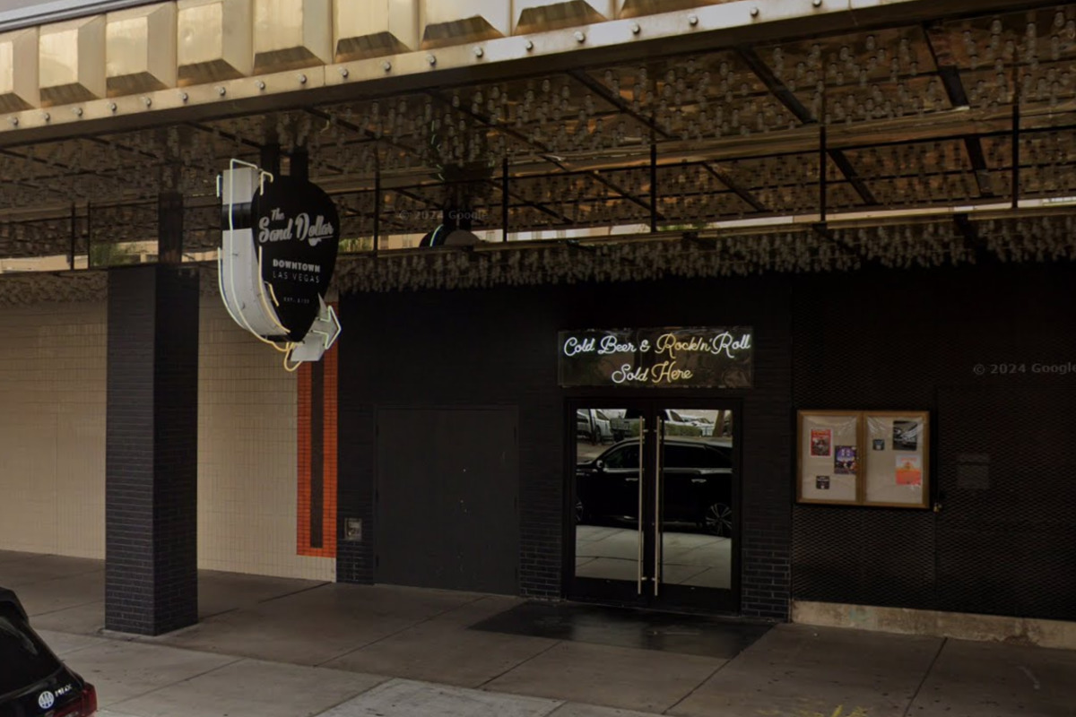 Plaza’s Sand Dollar Bar Calls It Quits, Leaving Downtown Regulars Reeling