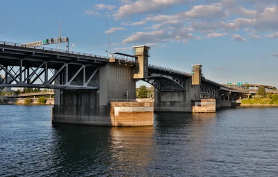 Portland Drivers Alert: I-5 Lane Closures Expected During Nighttime Bridge Inspections and Maintenance