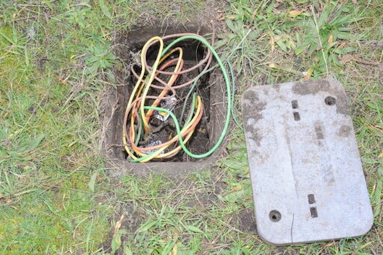 Portland Man Fatally Injured in Crash Linked to Metal Theft-Induced Traffic Signal Failure