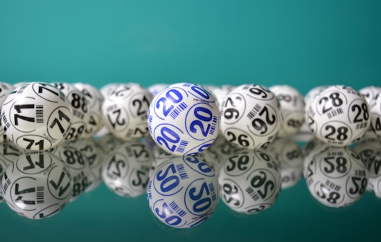 Powerball Frenzy Climbs to $875 Million as Unclaimed Fortune Sparks Wild Dreams in Connecticut and Beyond