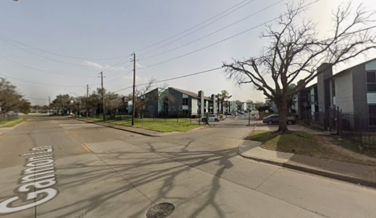Christmas Eve Blaze Rattles Southwest Dallas Apartment Complex