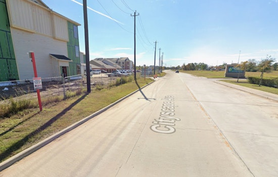 Pre-Dawn Crash Call Ends In Deadly HPD Shooting At South Houston Apartments